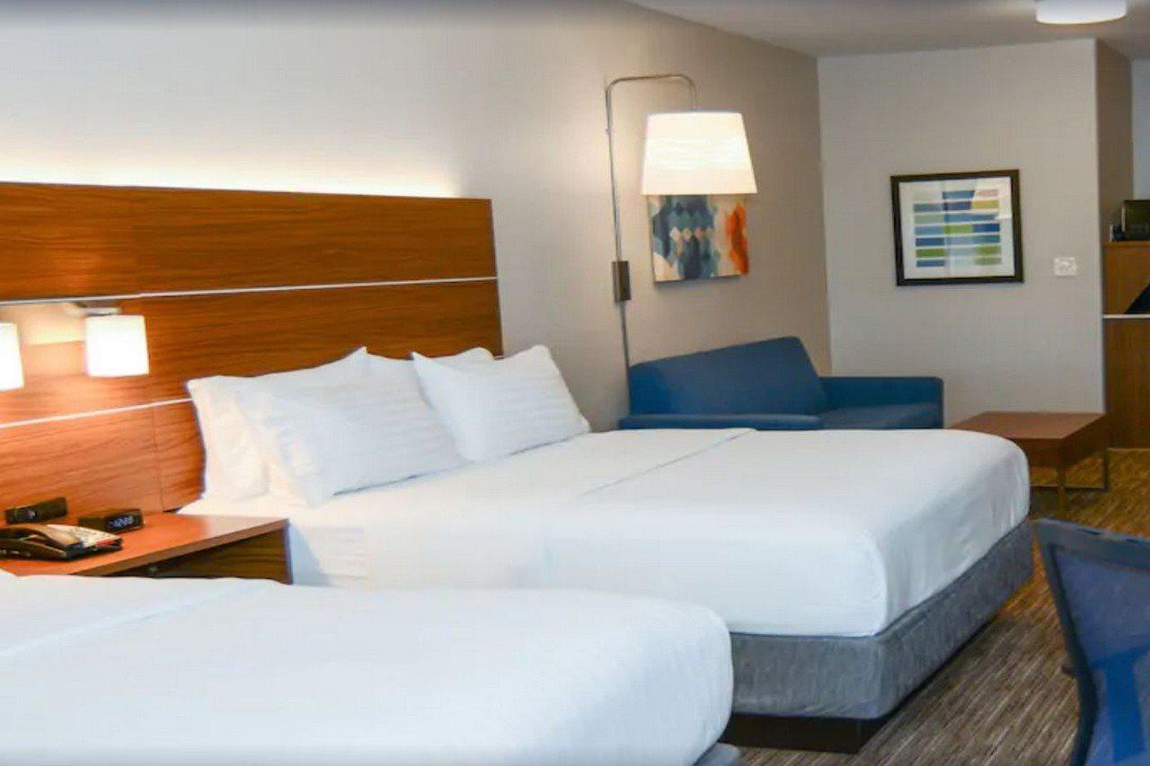 Hotel Express By Ihg Rolla